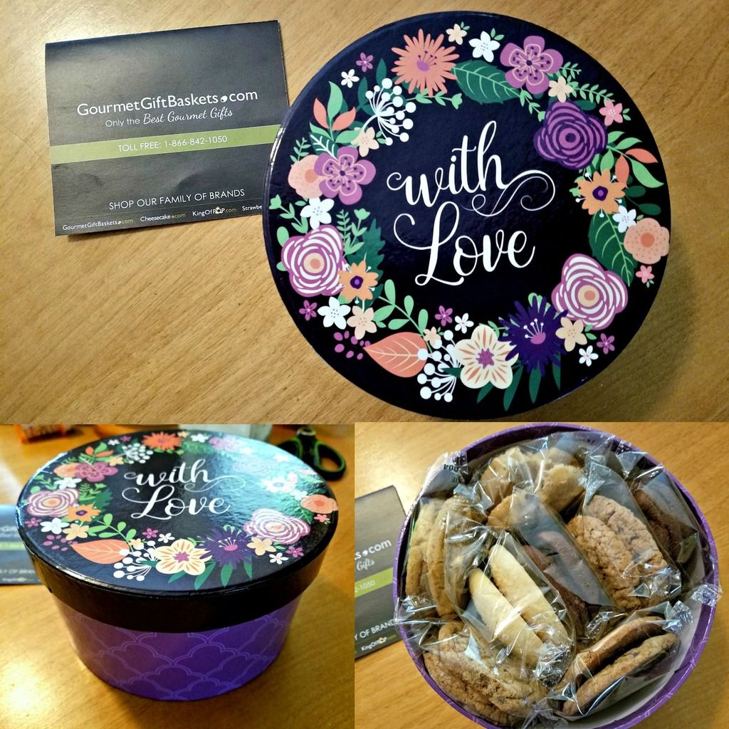 gourmetgiftbaskets Love for Mom Cookie Gift Box