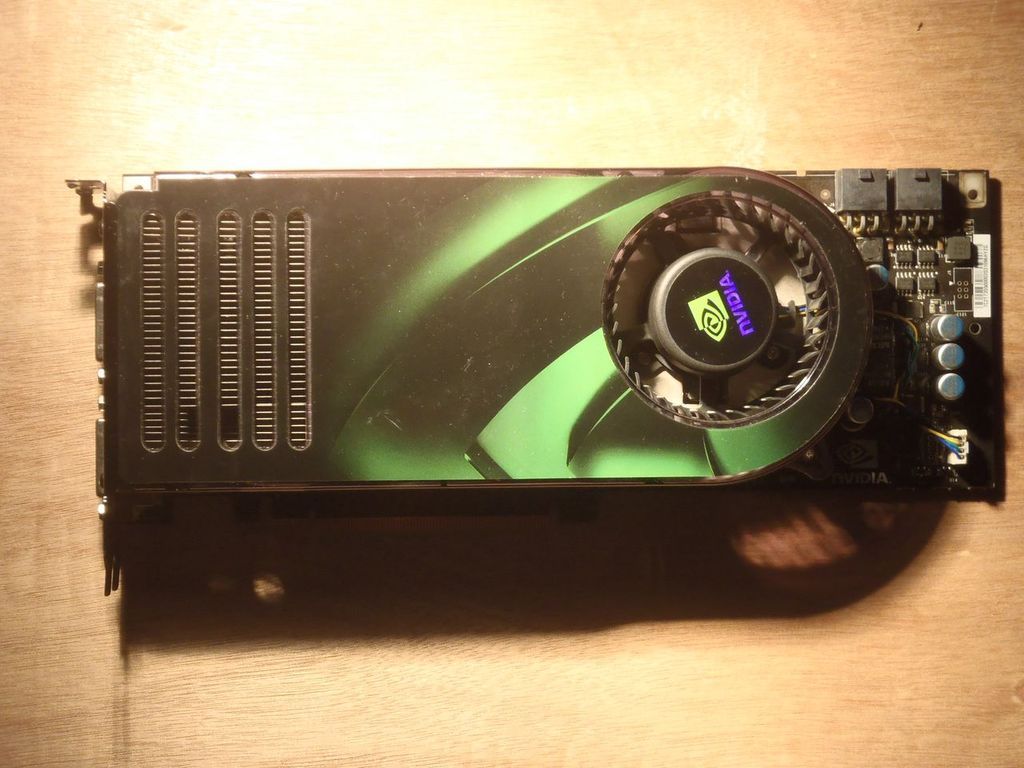 http://i1375.photobucket.com/albums/ag466/bleedingtiger/8800GTX_zpswgvuyjta.jpg