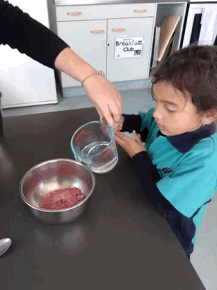 photo 5SecondsApp_437262019.495793_zpsm860nln8.gif