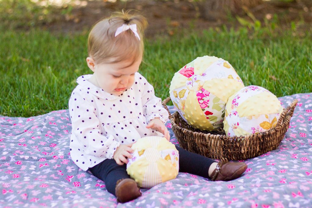  photo beachballs-2_zps93cbf86e.jpg